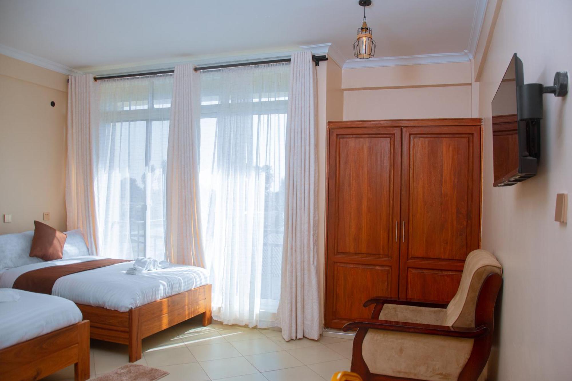 Aves Executive Hotel Arusha Kültér fotó