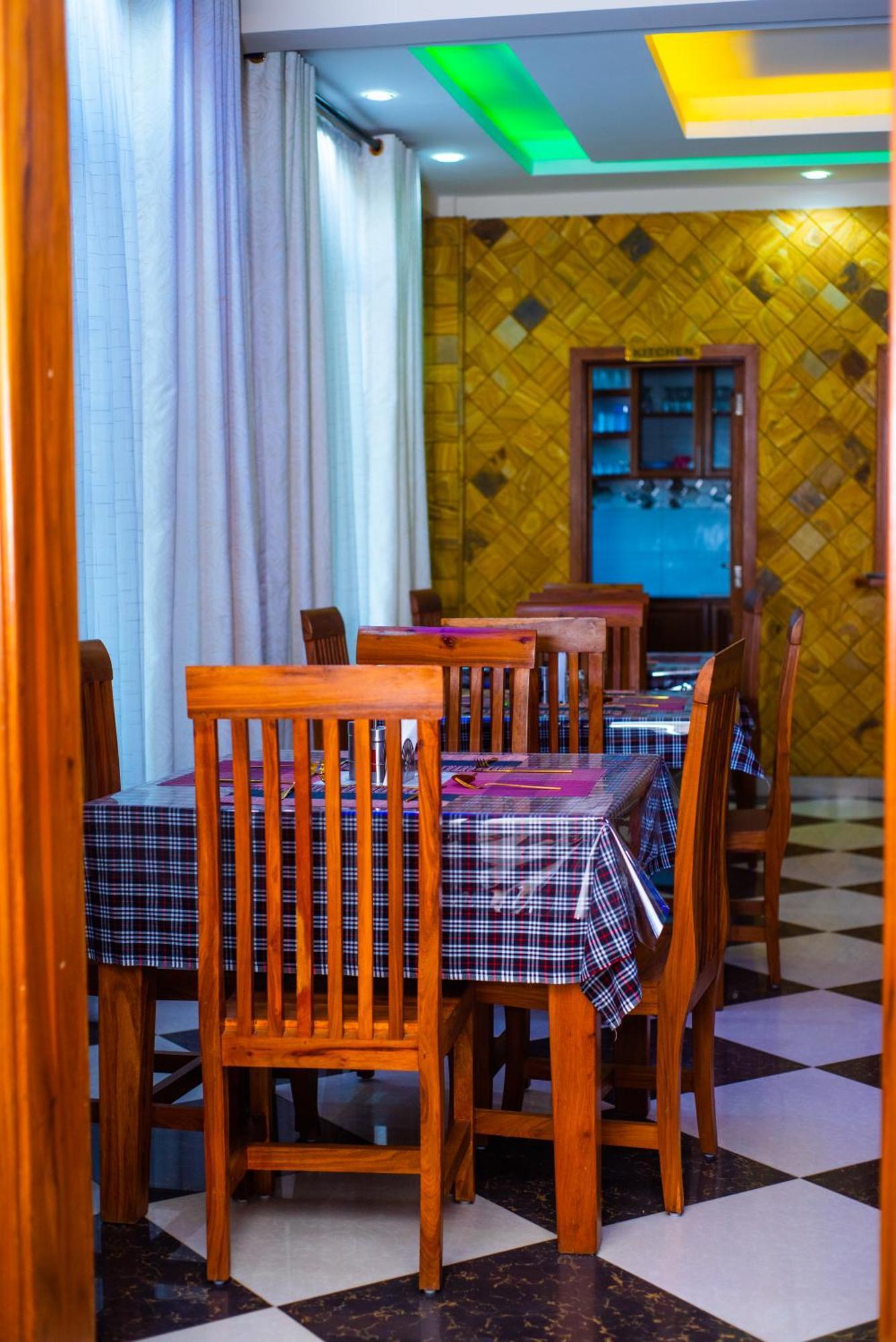Aves Executive Hotel Arusha Kültér fotó