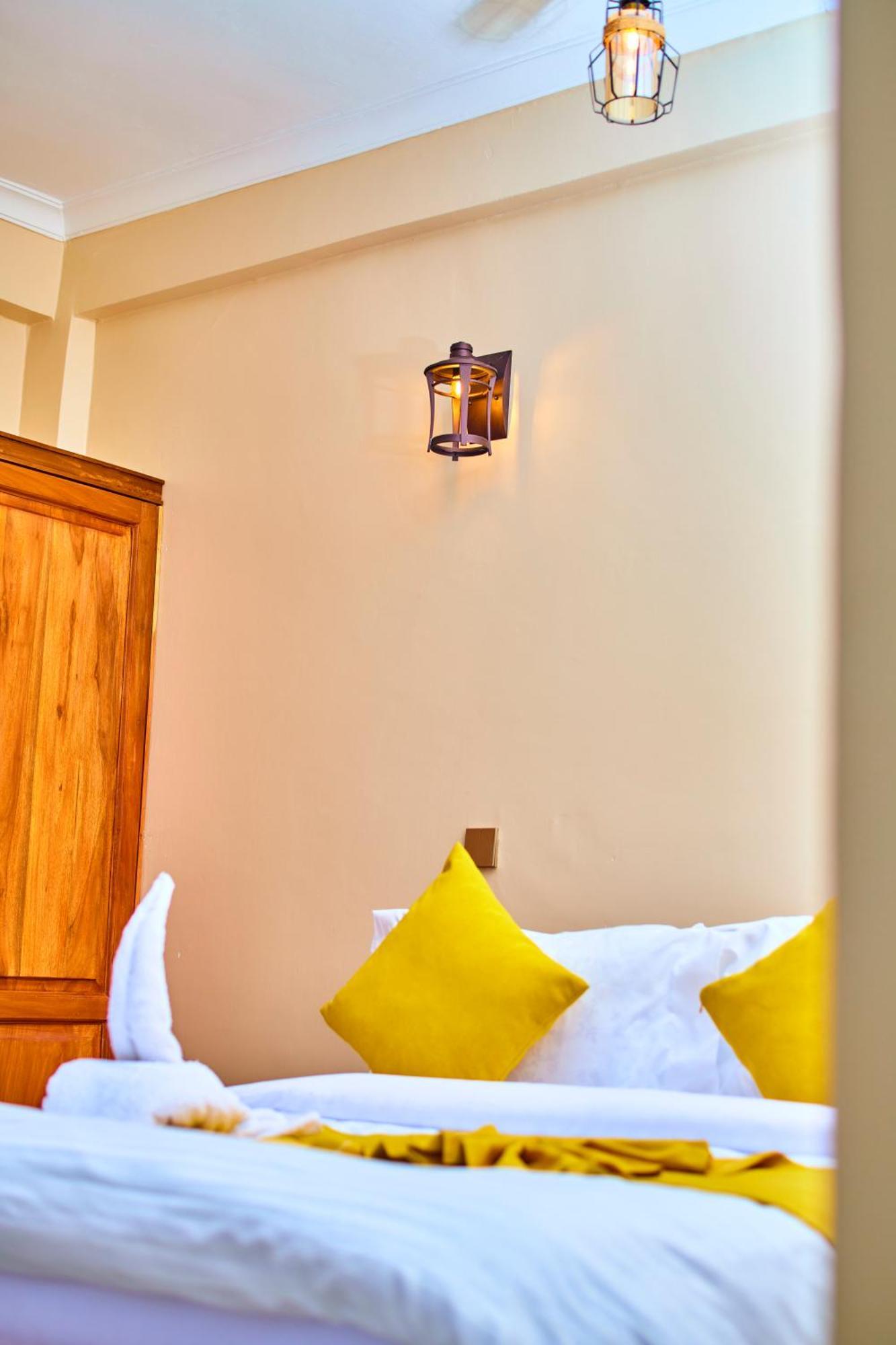 Aves Executive Hotel Arusha Kültér fotó