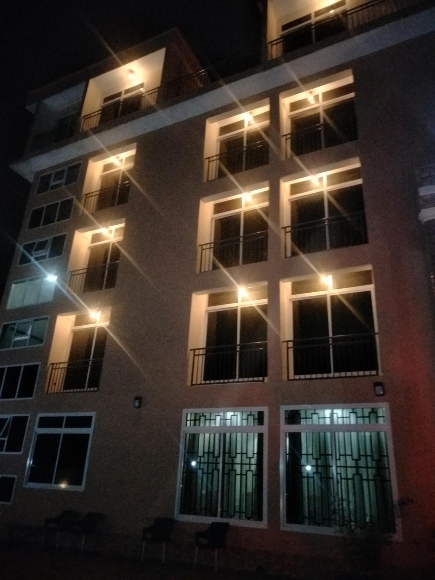 Aves Executive Hotel Arusha Kültér fotó